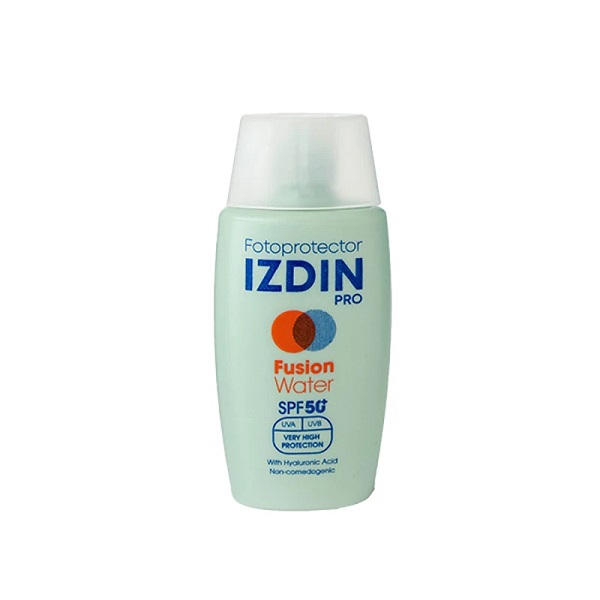 ضد آفتاب فیوژن واتر SPF50 ایزدین پرو